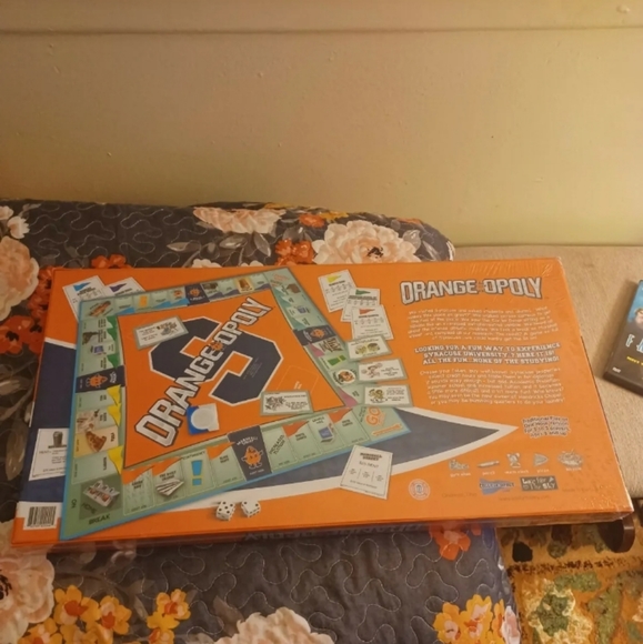 Late for the Sky Orange-opoly, Syracuse University ~sealed ~ - Picture 2 of 4